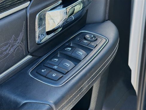 Used 2016 RAM 1500 Limited image 21