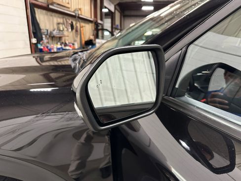 Certified 2023 Ford Explorer Limited w/ Equipment Group 301A image 28