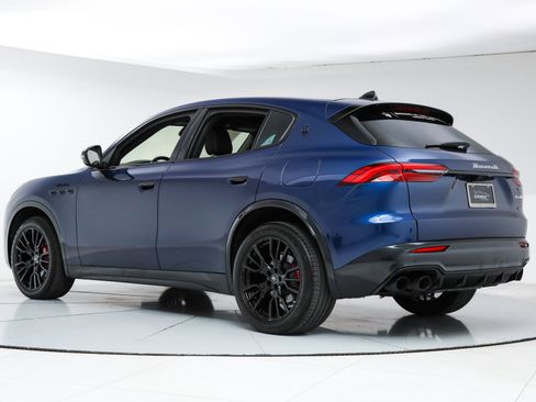 New 2025 Maserati Grecale Modena image 3