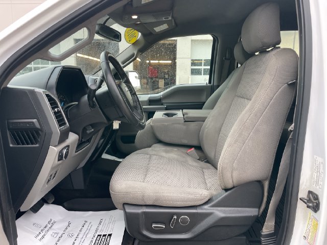 Used 2018 Ford F150 XLT w/ Equipment Group 302A Luxury AWD/4WD image 19