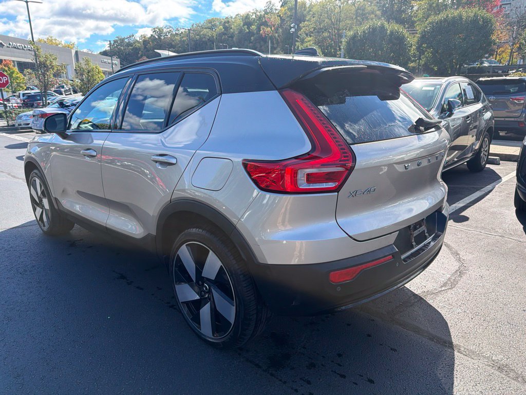 Certified 2023 Volvo XC40 Recharge Ultimate w/ Protection Package Premier AWD/4WD image 2