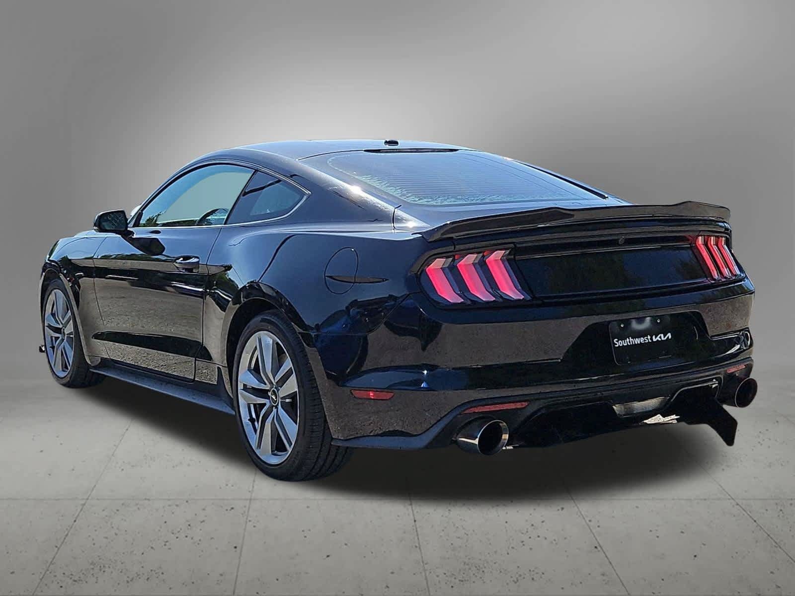 Used 2016 Ford Mustang Premium w/ Ecoboost Performance Package RWD image 4