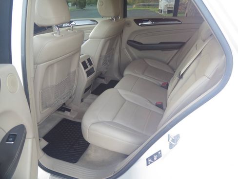 Used 2012 Mercedes-Benz ML 350 4MATIC image 15
