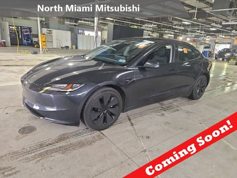 Used 2024 Tesla Model 3 Long Range RWD image 1