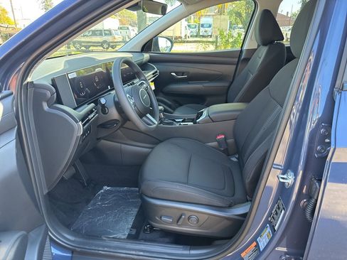 New 2026 Hyundai Tucson SEL image 13