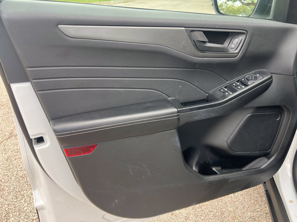 Used 2025 Ford Escape Active FWD image 10