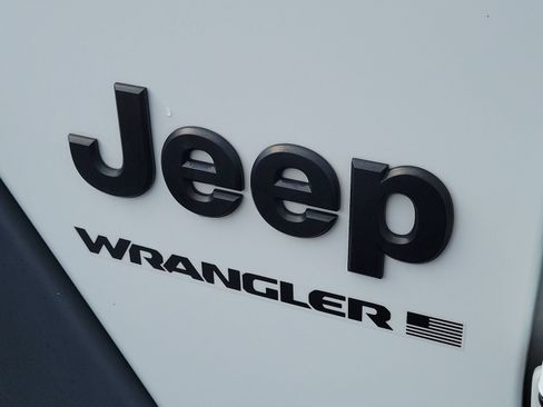 Used 2023 Jeep Wrangler Unlimited Sport AWD/4WD image 8