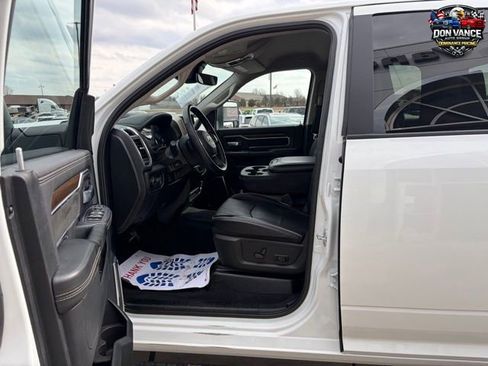 Used 2024 RAM 2500 Laramie w/ Safety Group AWD/4WD image 11