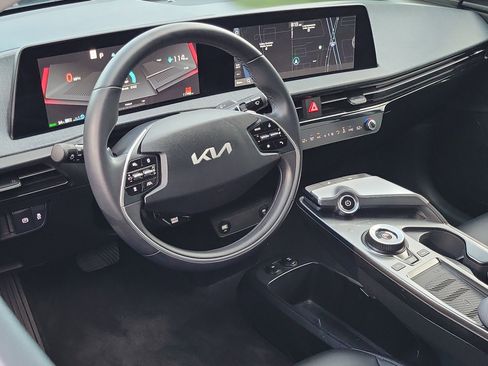 Used 2024 Kia EV6 Light image 5