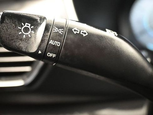 Used 2023 Hyundai Santa Fe SEL w/ Premium Package image 28