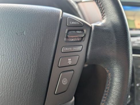 Used 2020 Nissan Armada Platinum w/ Platinum Reserve Package image 21