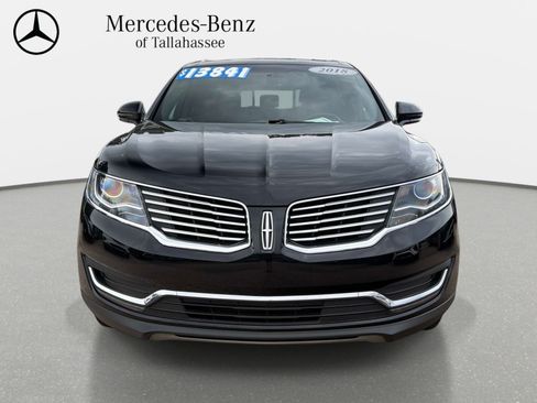 Used 2018 Lincoln MKX Reserve FWD image 2