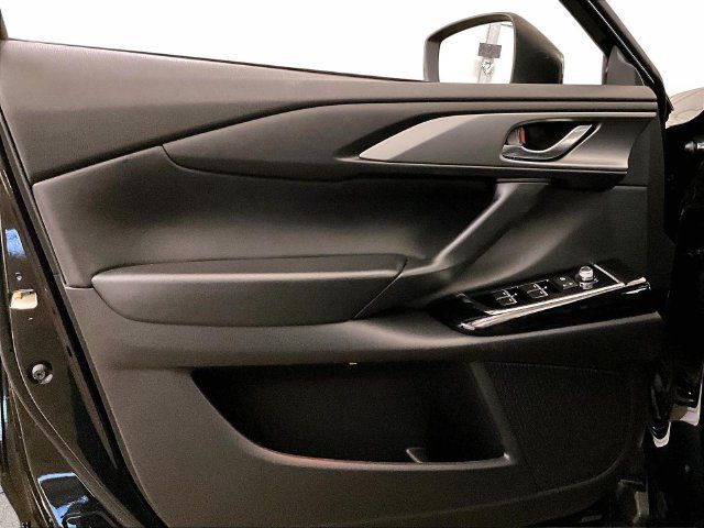 Used 2023 MAZDA CX-9 Touring AWD/4WD image 22