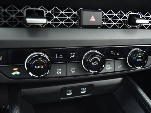 New 2025 Honda Accord SE image 13