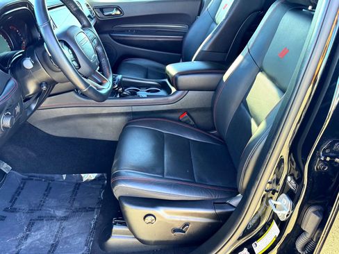 Used 2025 Dodge Durango GT image 12