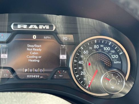 Used 2024 RAM 1500 Laramie AWD/4WD image 21