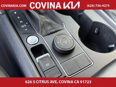 Used 2019 Volkswagen Atlas SE w/ Towing Package image 23