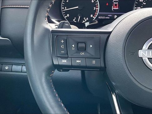 Used 2024 Nissan Pathfinder Rock Creek AWD/4WD image 11