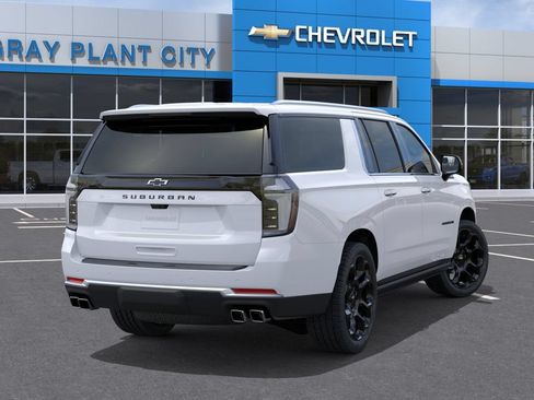 New 2026 Chevrolet Suburban High Country AWD/4WD image 4