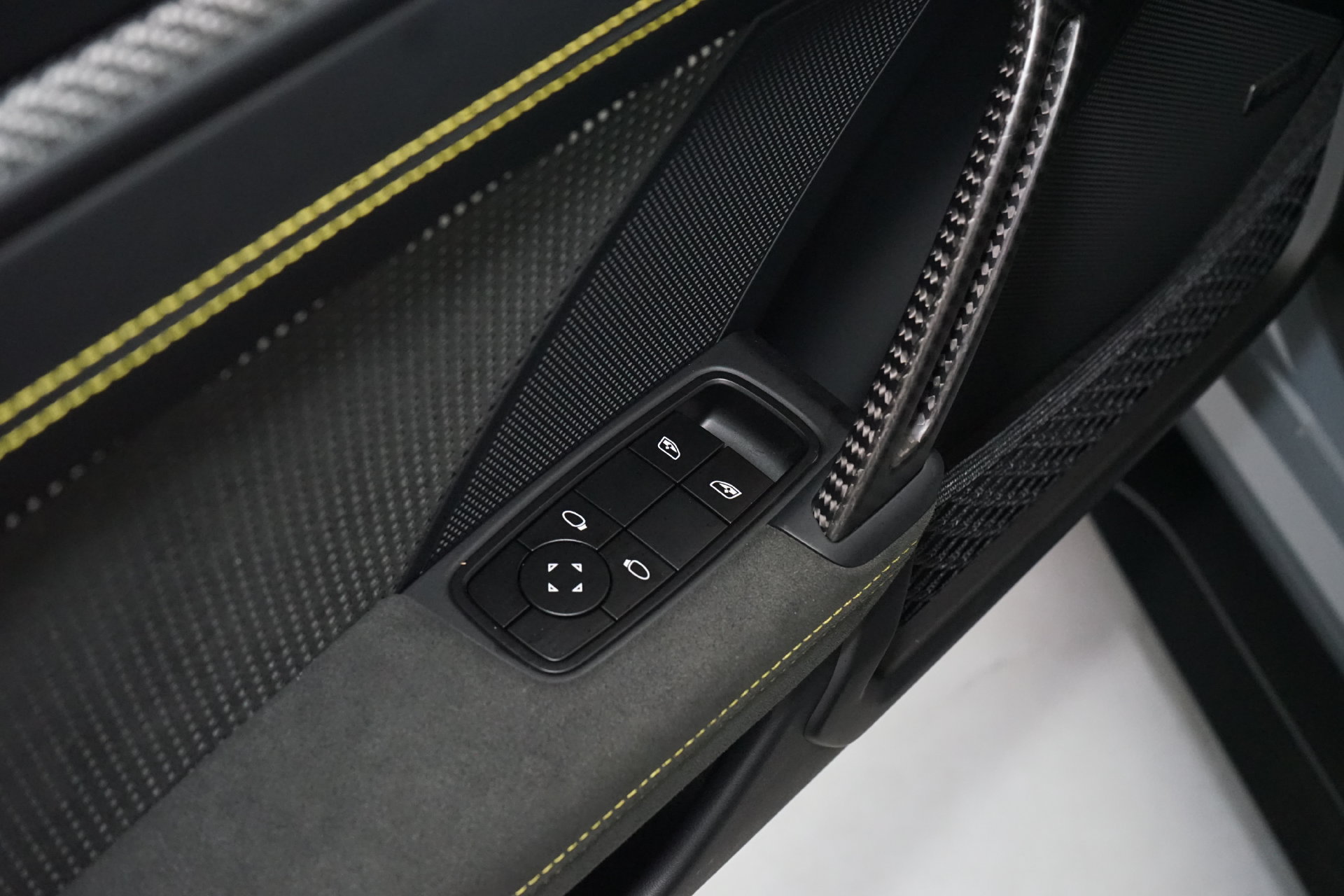 Used 2025 Porsche 911 GT3 RS RWD image 33