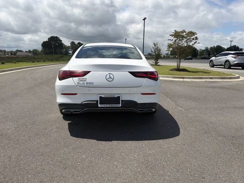 Used 2025 Mercedes-Benz CLA 250 image 4