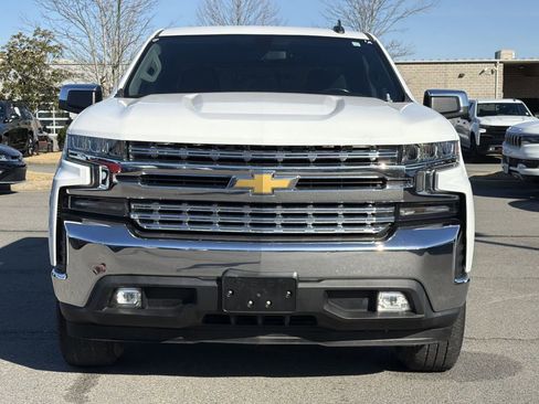 Used 2020 Chevrolet Silverado 1500 LT w/ Texas Edition image 8