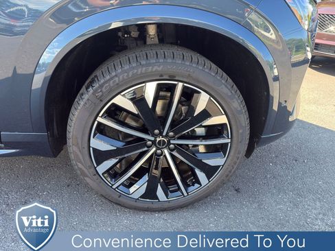 New 2026 Volvo XC90 B6 Plus w/ Protection Package Premier image 10