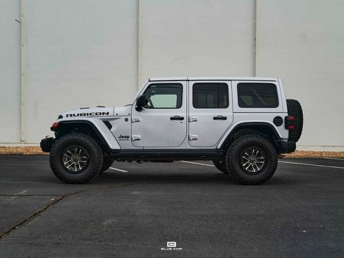 Used 2024 Jeep Wrangler Unlimited Rubicon 392 AWD/4WD image 2