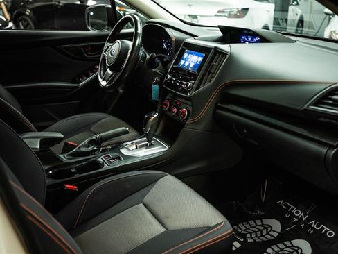 Used 2022 Subaru Crosstrek 2.0i Premium w/ Popular Package #4 image 12