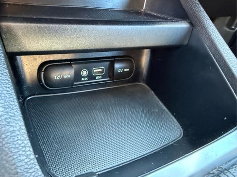 Used 2021 Kia Forte LXS FWD image 22