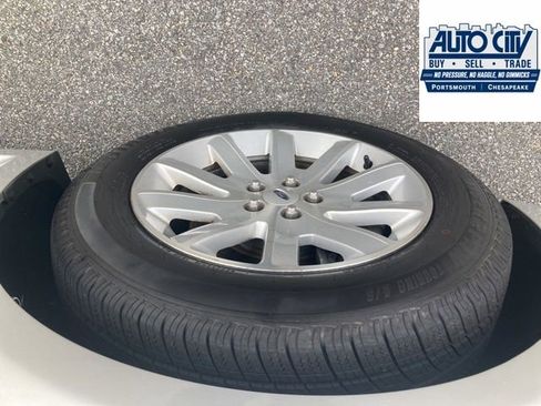 Used 2009 Ford Flex SEL FWD image 14