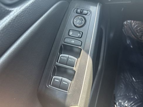 Certified 2022 Honda Civic Sport Touring image 28