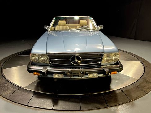 Used 1989 Mercedes-Benz 560 SL image 9