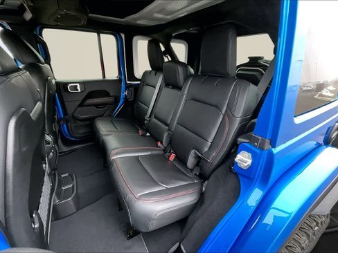 New 2026 Jeep Wrangler Unlimited Rubicon image 13