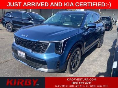 Certified 2025 Kia Sorento EX w/ EX Panoramic Sunroof Package