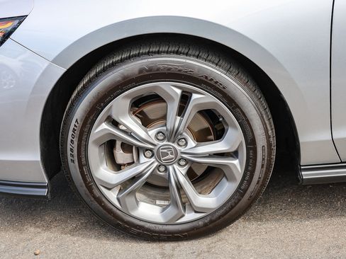 Certified 2024 Honda Accord EX image 30