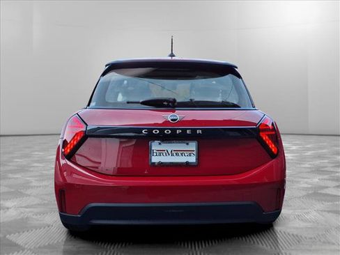 Certified 2025 MINI Cooper 2-Door Hardtop image 3