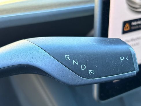 Used 2021 Tesla Model 3 Standard Range RWD image 25