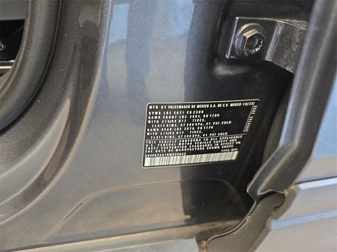 Certified 2024 Volkswagen Tiguan S image 29