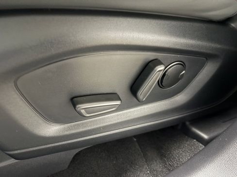 New 2026 Ford Explorer Active w/ Active Comfort Package image 21