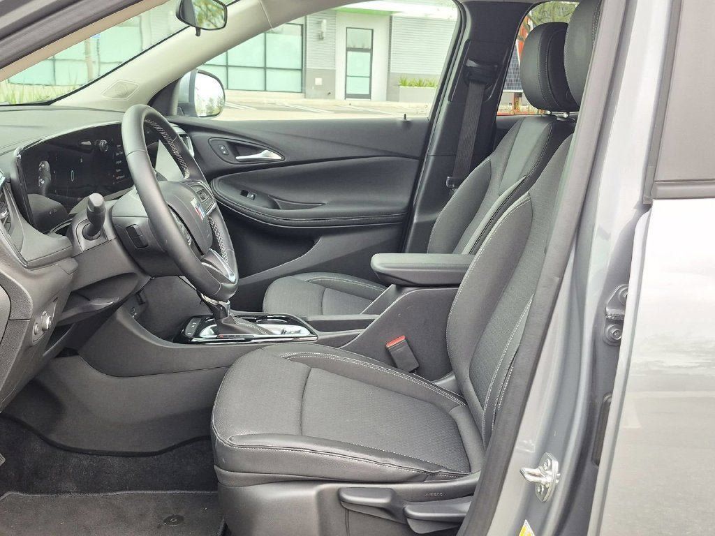 Used 2026 Buick Encore GX Preferred FWD image 22