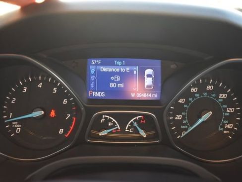 Used 2014 Ford Focus SE w/ Equipment Group 201A image 17