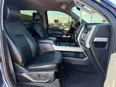 Used 2017 Ford F250 Lariat w/ Lariat Value Package AWD/4WD image 10