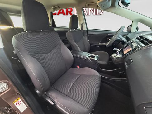 Used 2015 Toyota Prius V Three FWD image 25