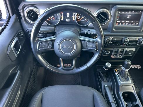 Used 2020 Jeep Wrangler Sport AWD/4WD image 11
