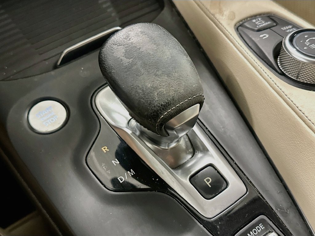 Used 2019 INFINITI QX50 Essential w/ Premium Heat Package AWD/4WD image 18