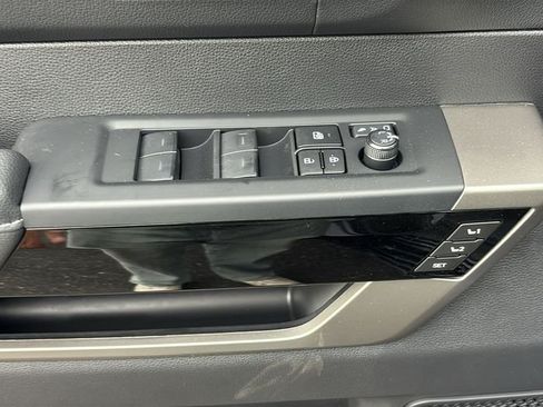 New 2026 Toyota Tundra Limited AWD/4WD image 15
