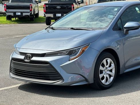 Used 2024 Toyota Corolla LE FWD image 32