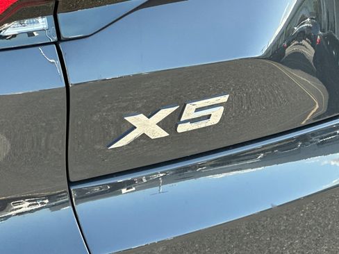 Used 2026 BMW X5 xDrive40i AWD/4WD image 19