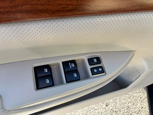 Used 2014 Subaru Outback 2.5i Limited image 14